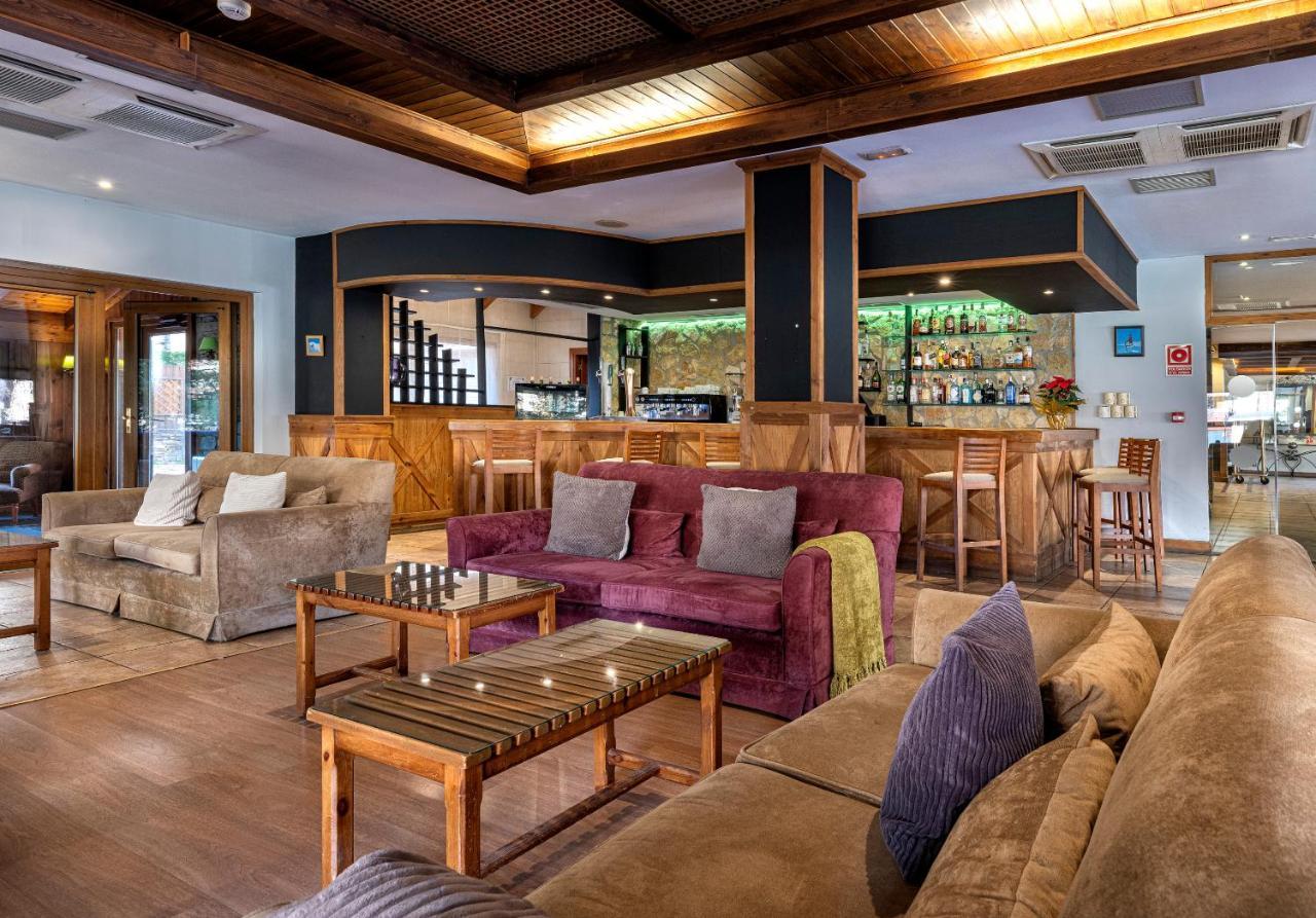Hotel Vielha Val D'Aran, Affiliated By Melia Bagian luar foto