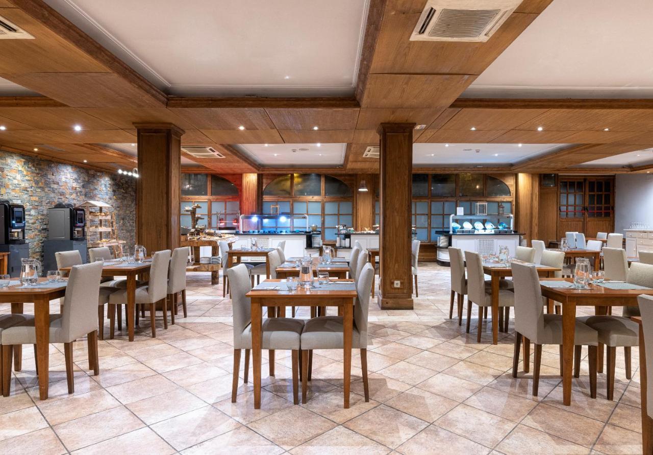 Hotel Vielha Val D'Aran, Affiliated By Melia Bagian luar foto