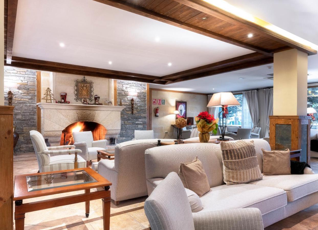 Hotel Vielha Val D'Aran, Affiliated By Melia Bagian luar foto